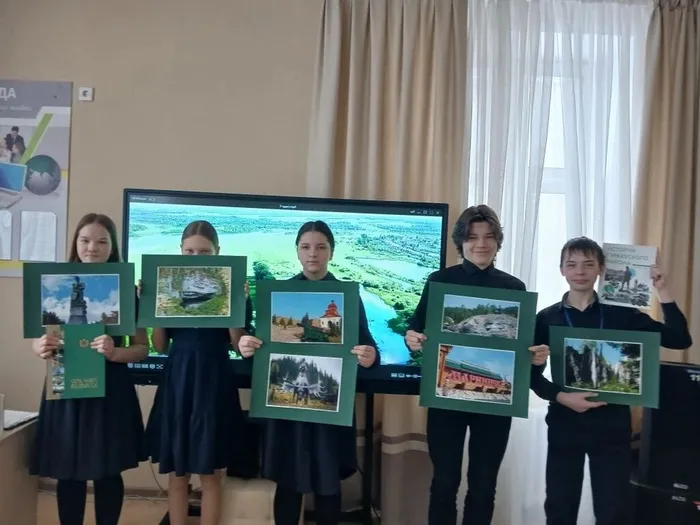 ie-wZAxGFkHedrJMYMyCZLk6M8ZNiqqs