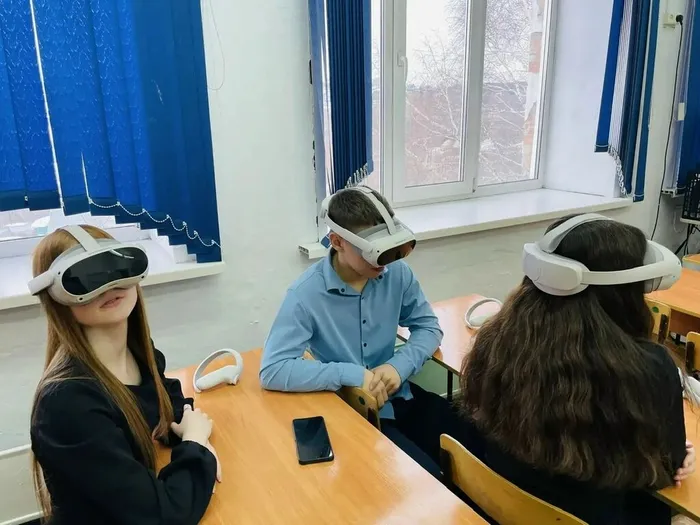 Ro6Q9nWhb-YxLQpC15sKLnC38DJJNayX