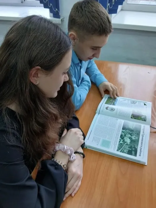 DJNh4EQHkZe_FrOqQ-cV4ylZYsLn5k9m