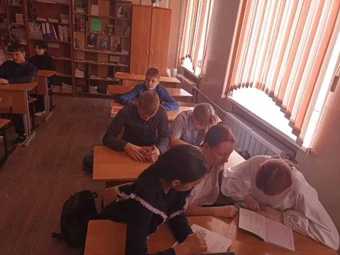 oFiqnSp02kPJcq3iqJp_CH1V3m6kF93R